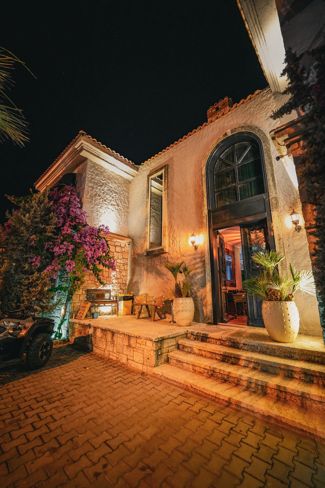 Yetişkin Oteli Alaçatı